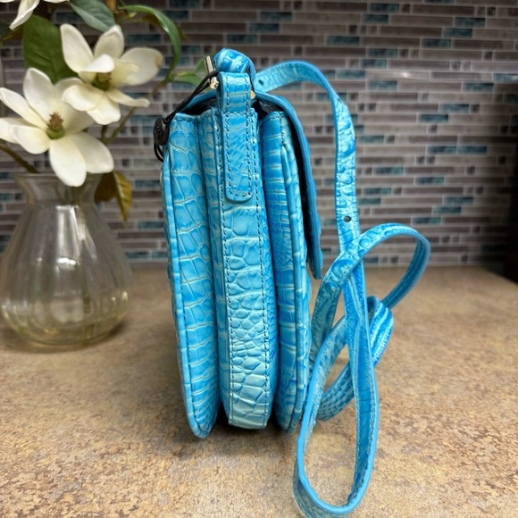 NWT Brahmin Everlee Tropic Blue purse - Picture 4 of 7